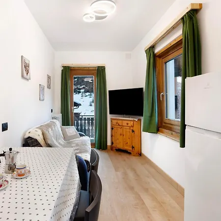 Arlecchino Apartment *